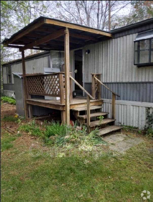 Building Photo - 49 Tuckaway Ln