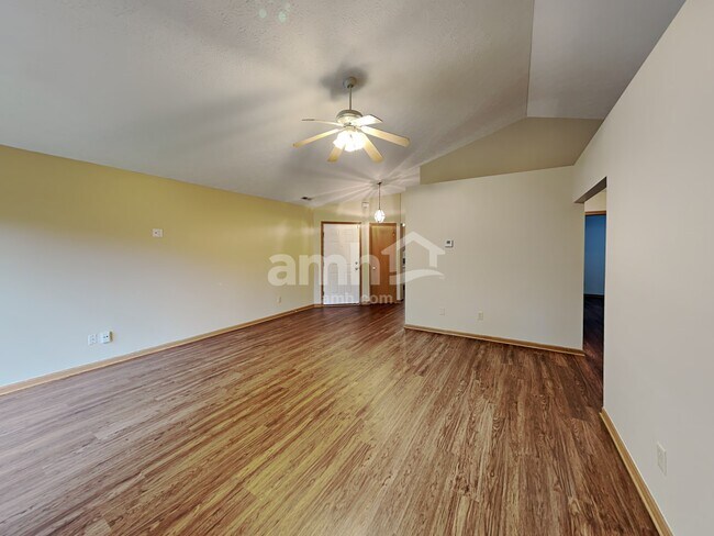 Building Photo - 5787 Coldcreek Dr