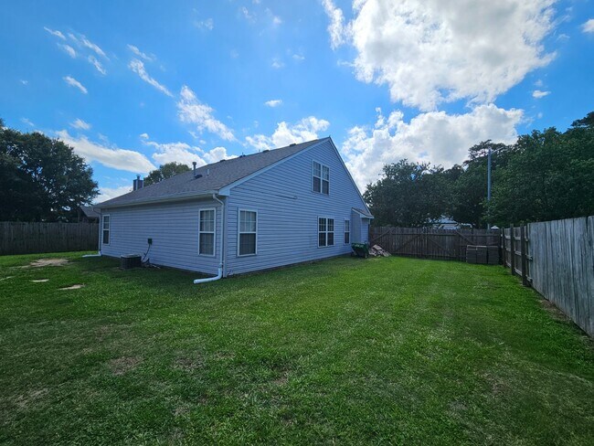 Building Photo - OCEAN LAKES
