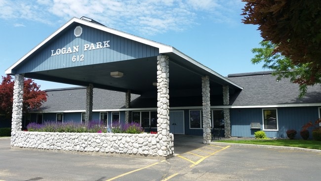 Primary Photo - Logan Park Congregate Care