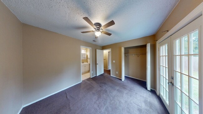 Building Photo - 2Bed/ 1 Bath Apartment Available NOW in Ja...
