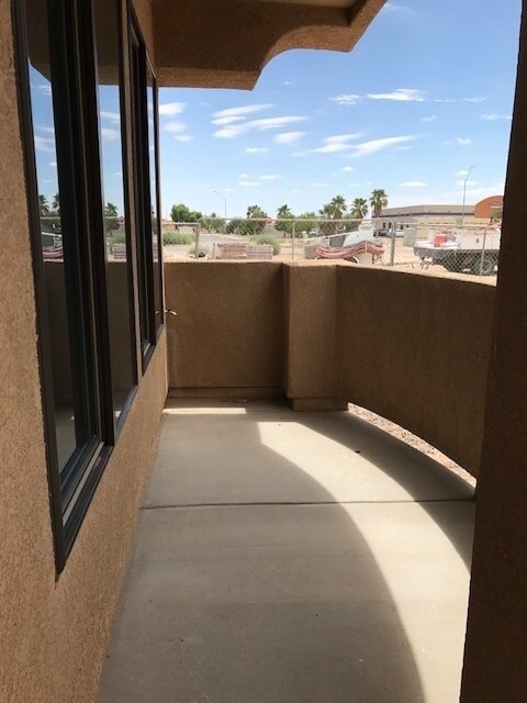 Building Photo - El Dorado Condo