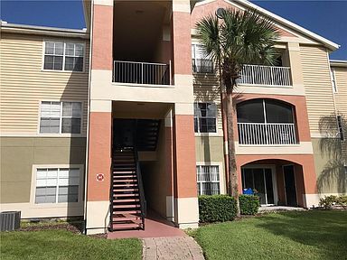 Building Photo - 1950 Summer Club Dr