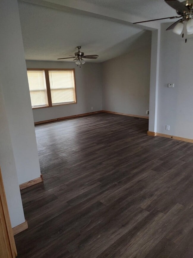 Building Photo - 1503 Osborne St