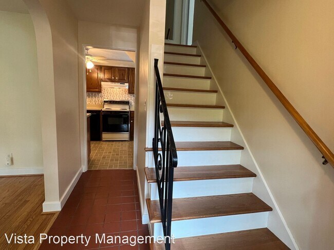 Building Photo - 4 br, 2 bath House - 54 Fisher Rd