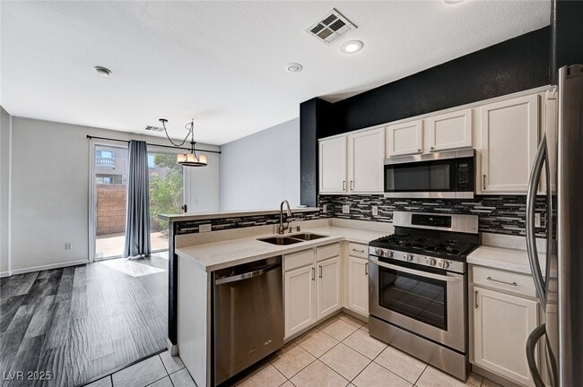 Building Photo - 229 Serenity Crest St