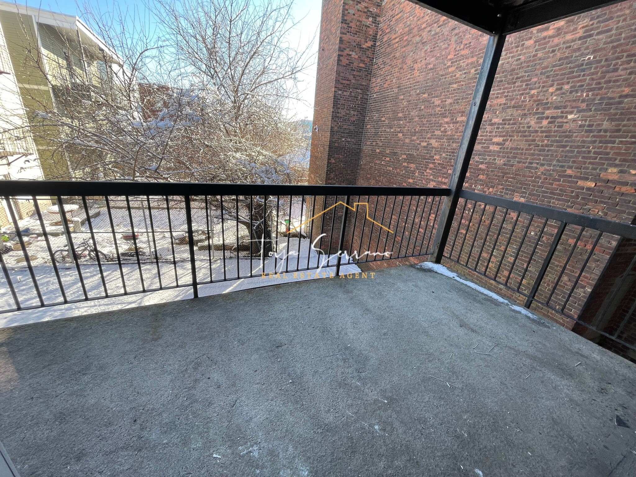 Building Photo - 65 Shawmut St