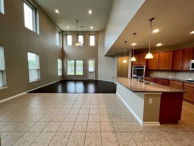 Building Photo - 28639 Cranford Sage Ln