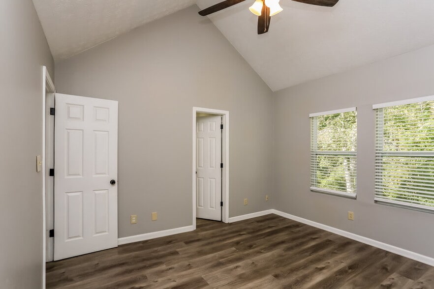 Building Photo - 7671 Antebellum Ln