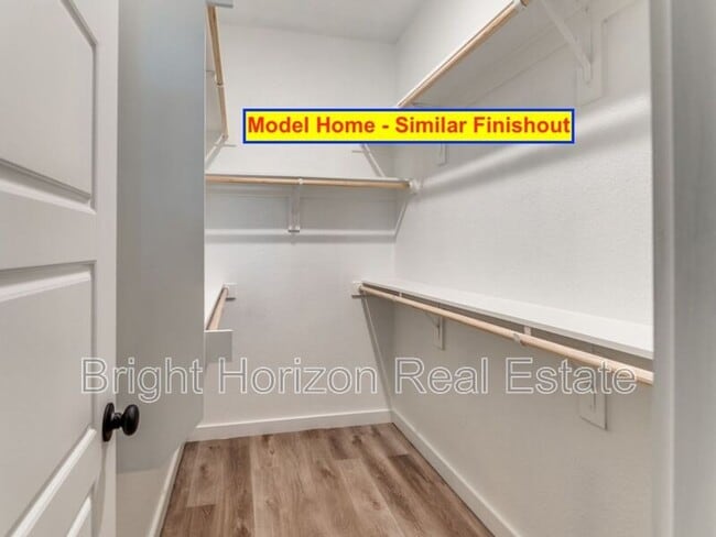 Building Photo - 10548 Tube Dr