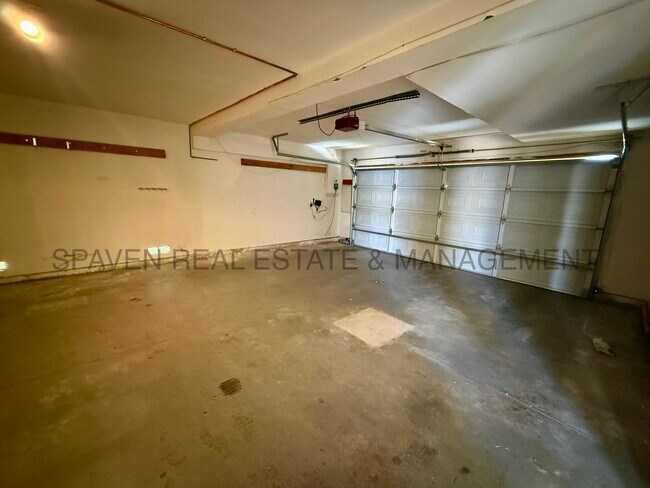 Building Photo - 7689 Canberra Way