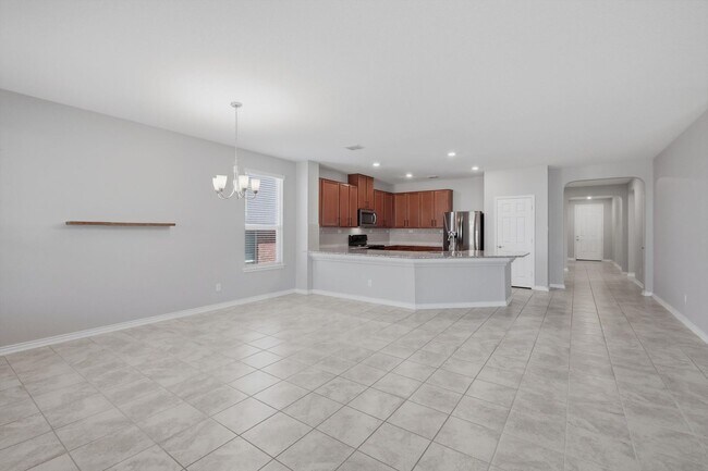 Building Photo - **Move-In Special, One Month Free**