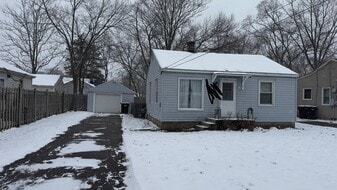 Building Photo - 4511 Madison Ave SE