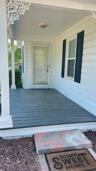 Building Photo - 99 Sunset Dr NW