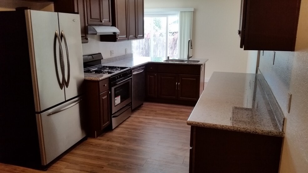 Primary Photo - 1119 Sage St