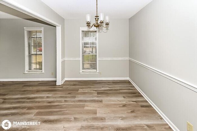 Building Photo - 5361 HERITAGE AVE, Memphis, TN 38115