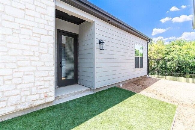 Building Photo - 1522 Soccer Dr