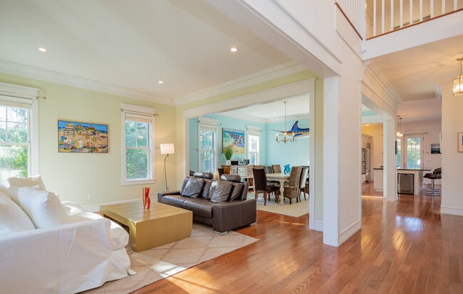 Building Photo - 29 South St