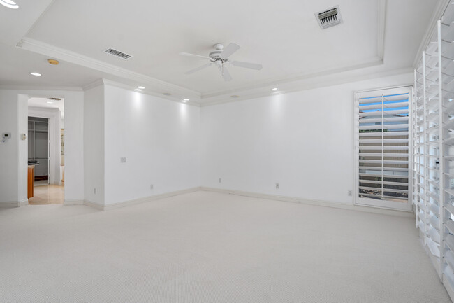 Building Photo - 50665 Spyglass Hill Dr