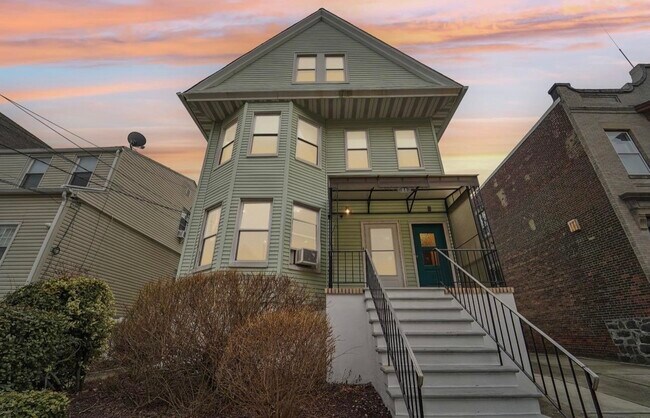 Building Photo - 21-23-23 48th St