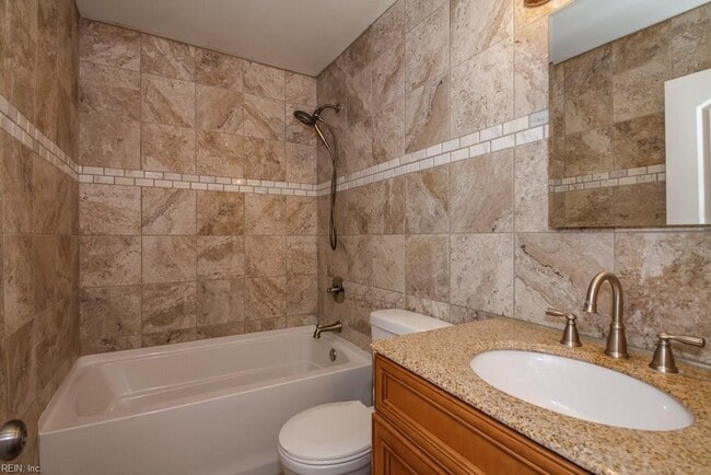 Building Photo - LOVELY 2 BR, 2 FULL BATH CONDO 1 BLOCK FROM THE CHESAPEAKE BAY!!