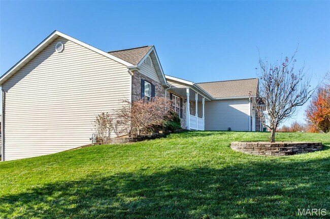 Building Photo - 1031 Buran Dr