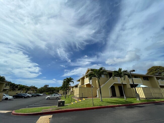Building Photo - Waipio Gentry 1 Bedroom 1 Full Bath Townho...