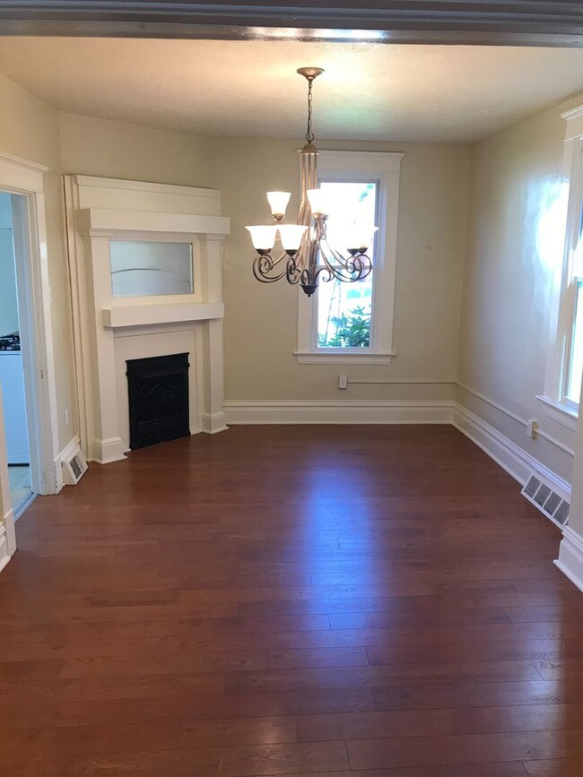 Building Photo - 3 Bed 1.5 Bath Single Family Home for Rent in Butler, PA
