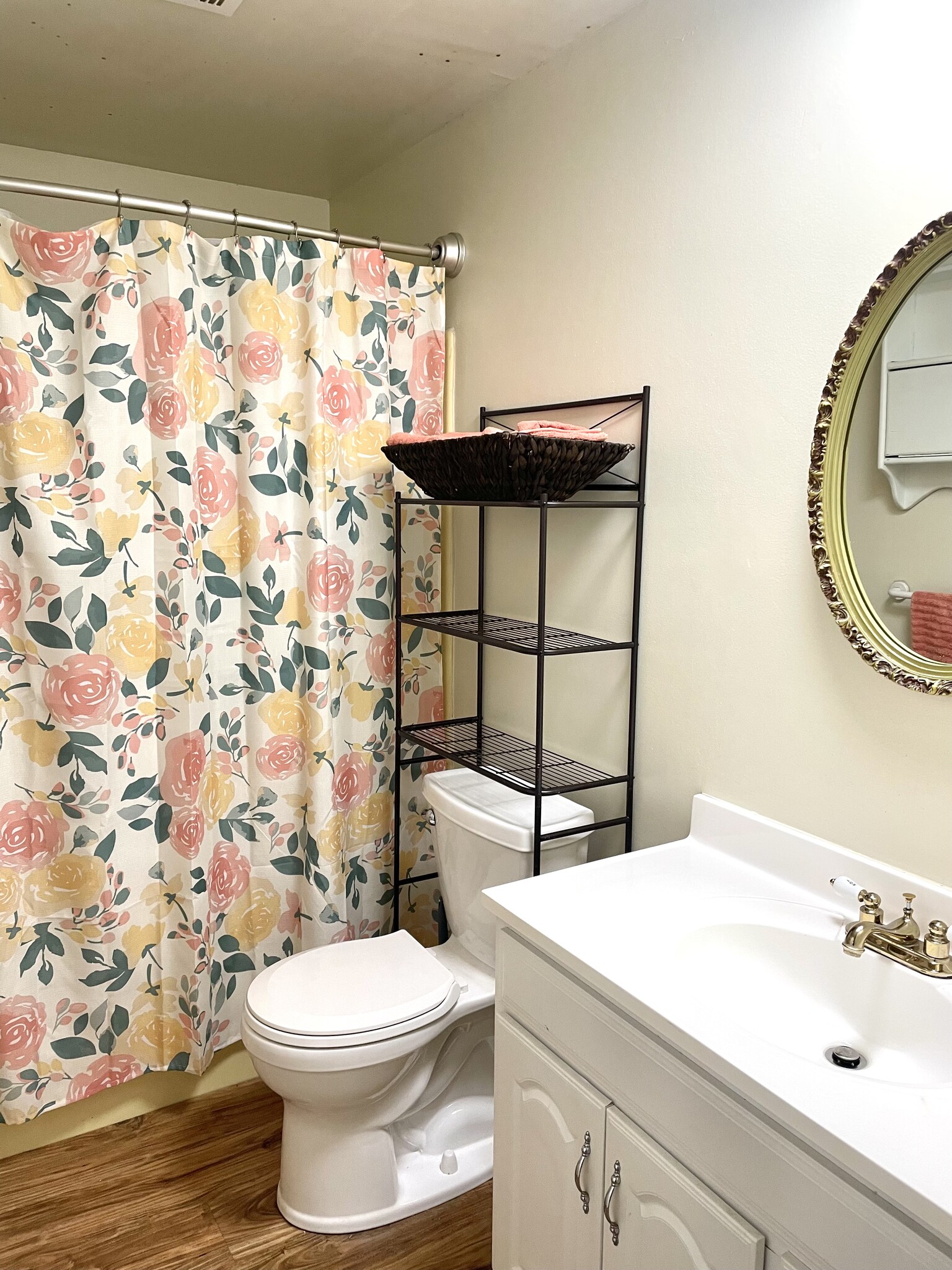 Bathroom - 116 Hickory Hill Ln