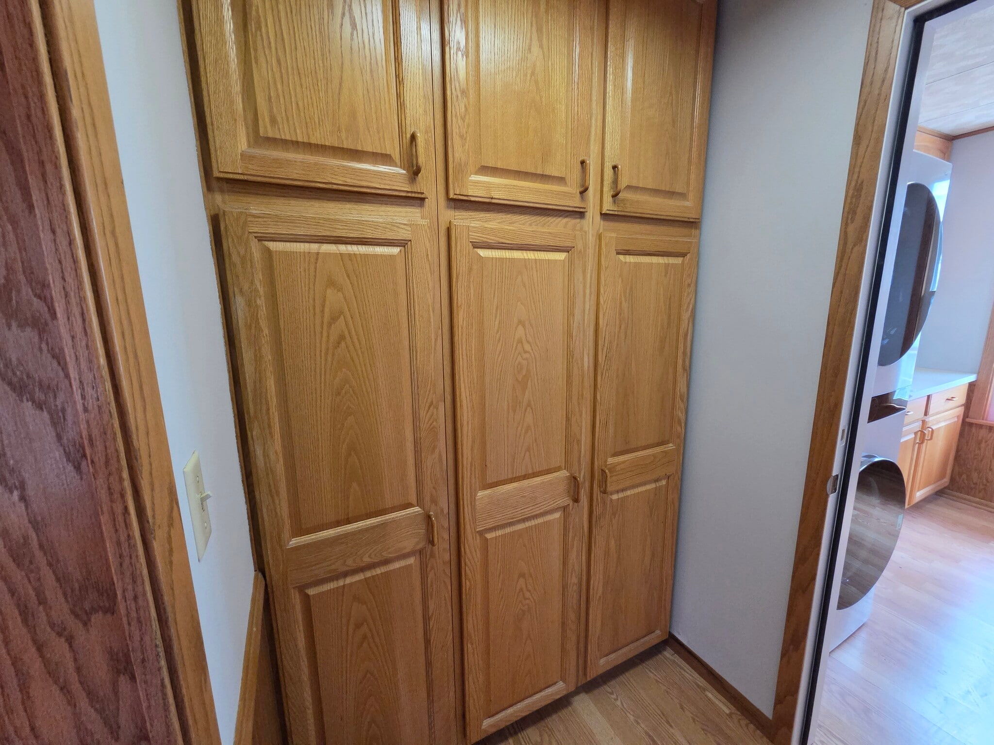 Building Photo - 709 Marshall St