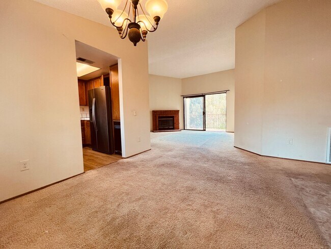 Building Photo - 2824 Winthrop Ave