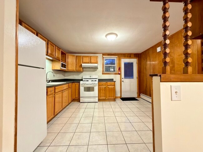 Building Photo - 45 Kinglet Dr