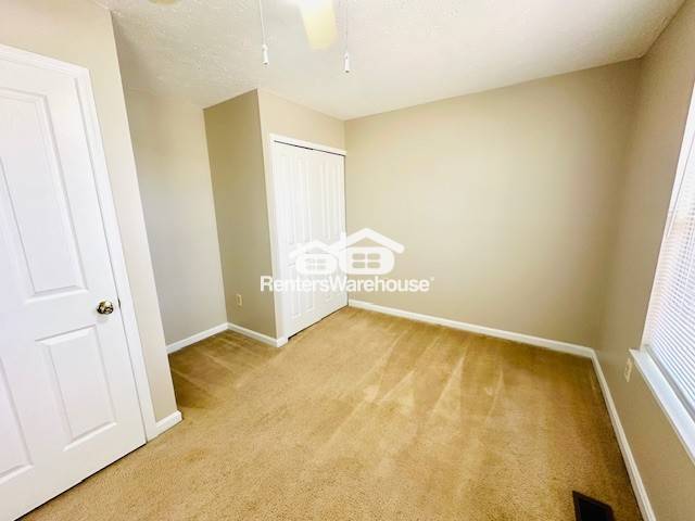 Building Photo - 661 Realm Ct W