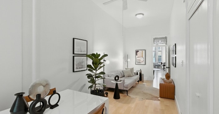 Building Photo - 152 N 9th St