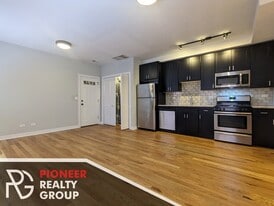 Building Photo - 2203 W Eastwood Ave
