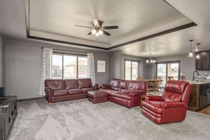 Building Photo - 4317 S Alpine Ave