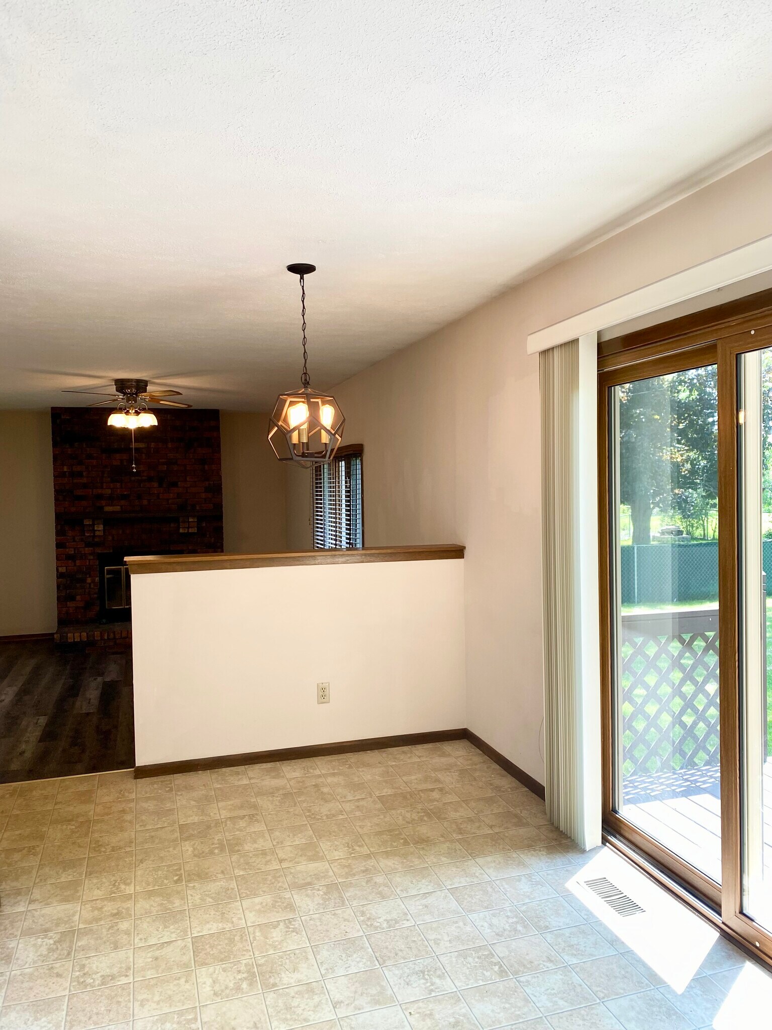 Eat-In Kitchen - 120 Bunn Dr