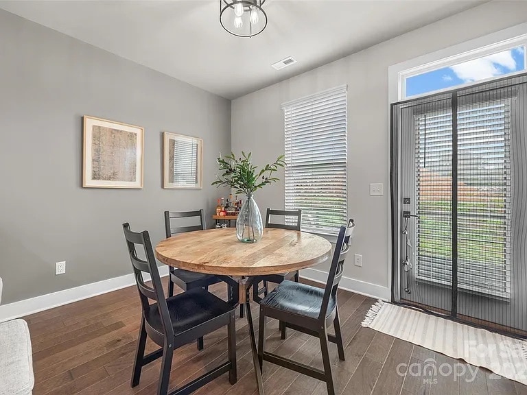 Building Photo - 4127 Bryant Terraces Dr