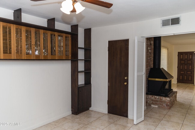 Building Photo - 4219 N Indian Ln