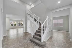 Building Photo - 14929 RedCove Pl