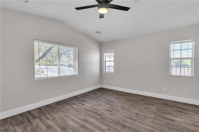 Building Photo - 7820 Milkweed Ct