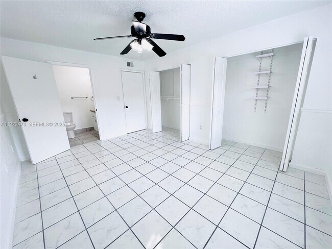 Building Photo - 14020 SW 281st Terrace