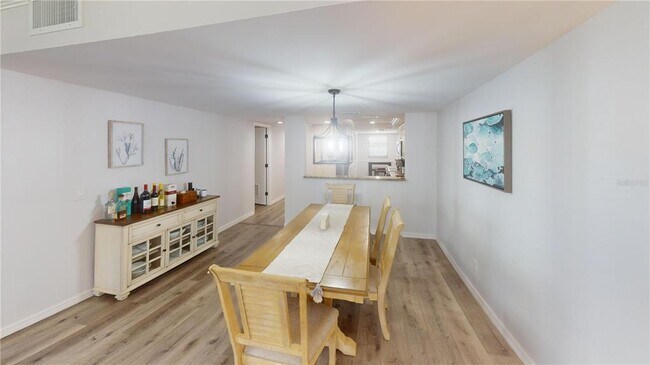 Building Photo - 8735 Midnight Pass Rd