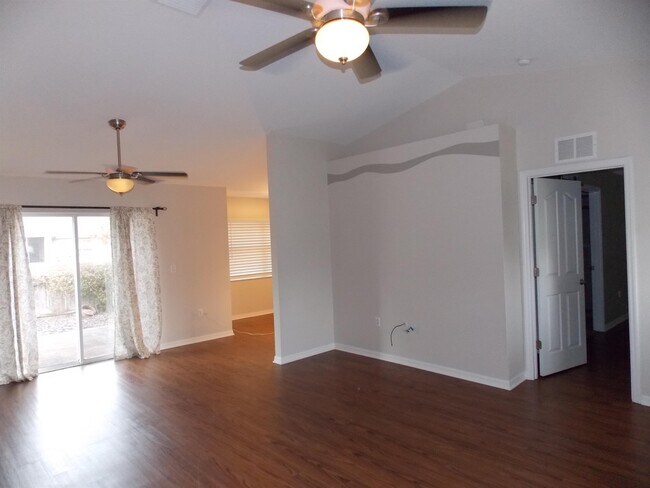 Building Photo - 7178 N Ireland Dr