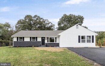 Building Photo - 11960 Motley Pl