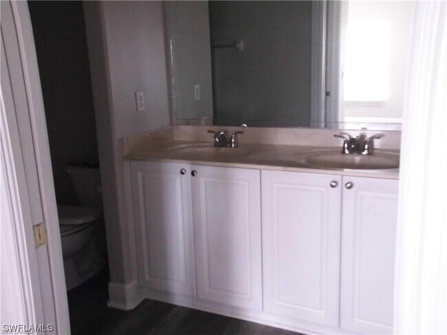 Building Photo - 4154 Castilla Circle