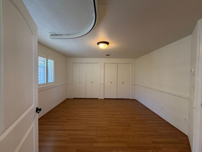 Building Photo - 2814 Mission Beach Heights Rd