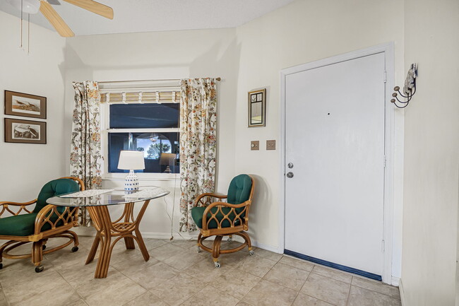 Building Photo - 104 Surfview Dr
