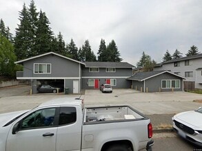 Building Photo - 12601 SE 30th St