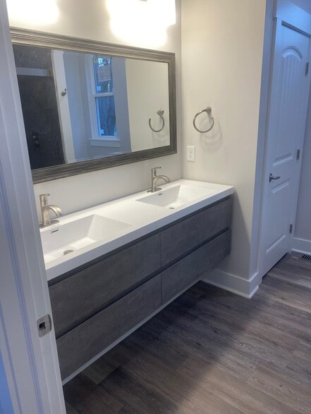 M Bath - 103 Farris Ave
